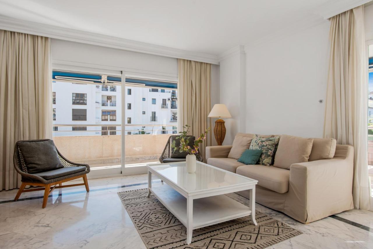 3 Bedroom Apartment In Top Location Marbella Exterior photo