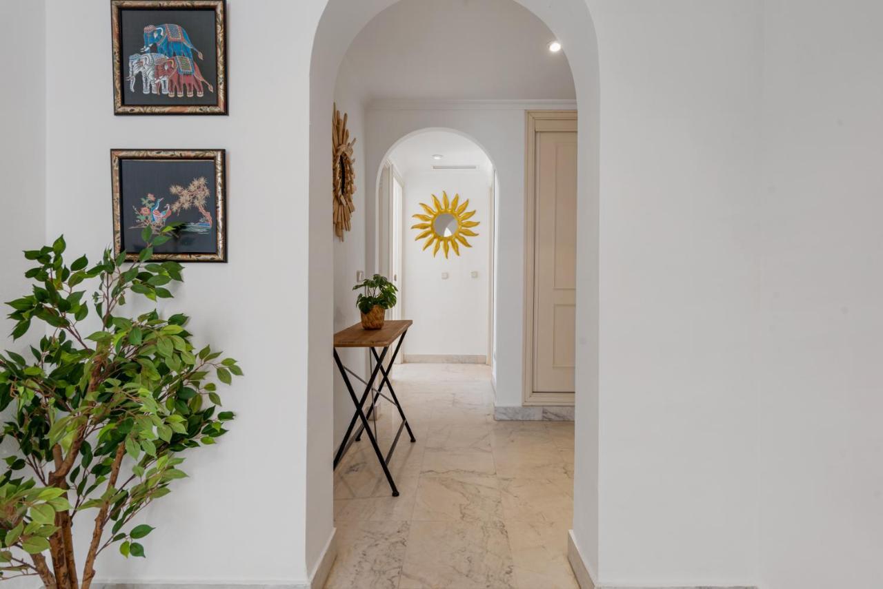 3 Bedroom Apartment In Top Location Marbella Exterior photo